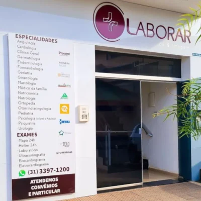 Entrada da Laborar Clínica Médica & Imagem Unidade Nacional em Contagem/MG
